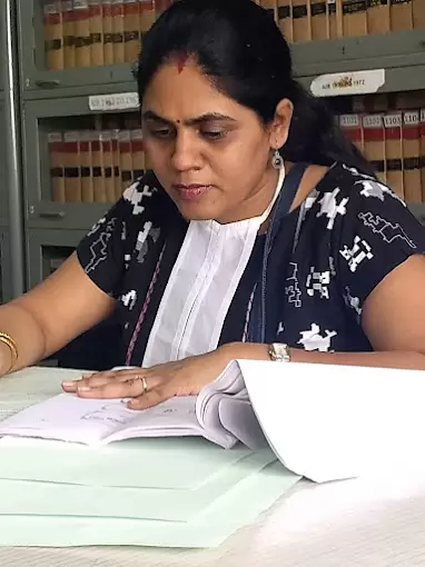 Advocate Sonali Atul Prabhu