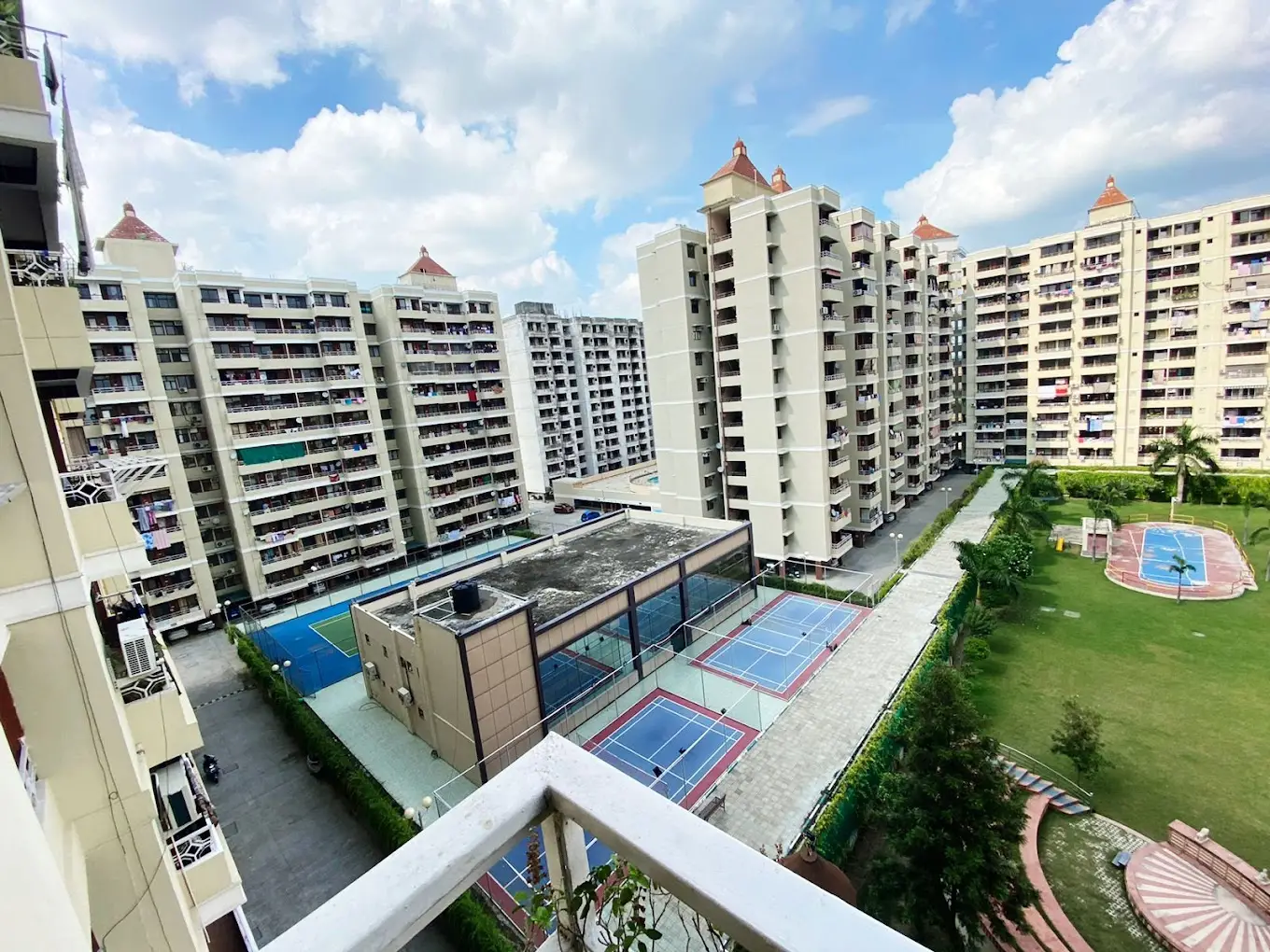 Ratan Orbit Apartment