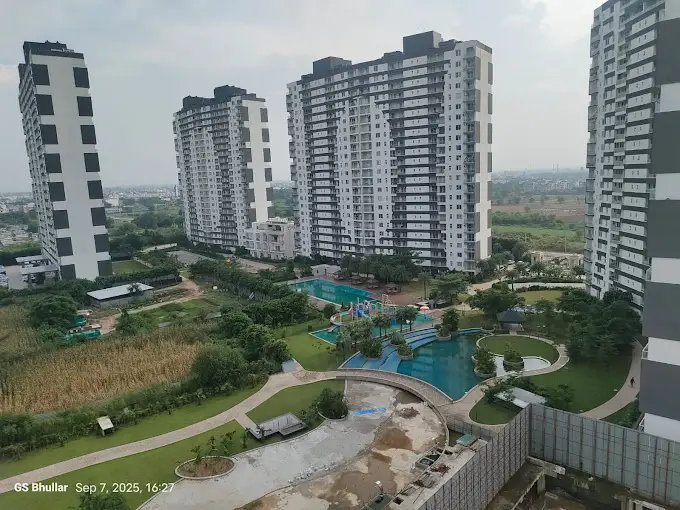 Malhotra Properties