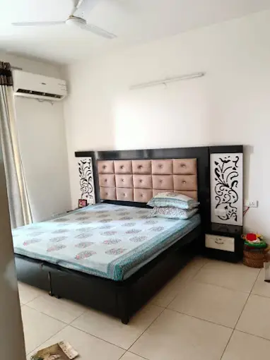 Om Sai Builders & Properties