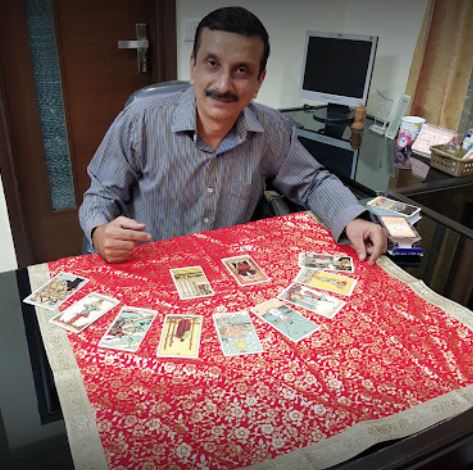 Astrologer Manish Kumar Arora