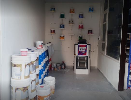 DR Sons Paint Studio