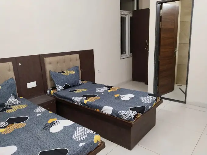Drishti Luxury Girls Hostel