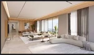 Z Luxuria image