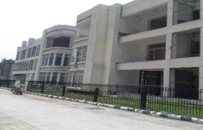 Exterior Image