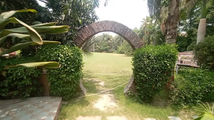 Exterior Image