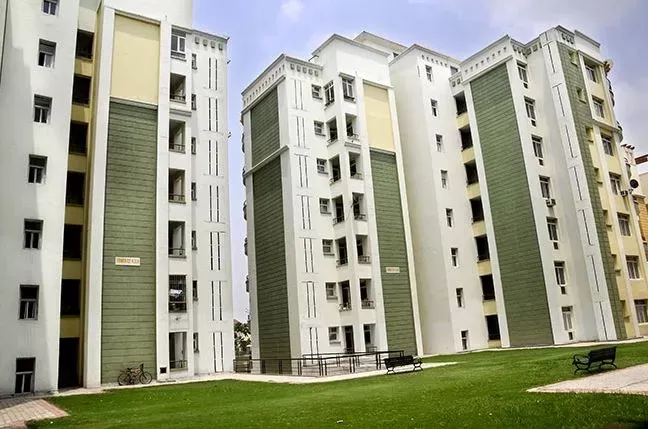 Pearls Nirmal Chhaya Towers image