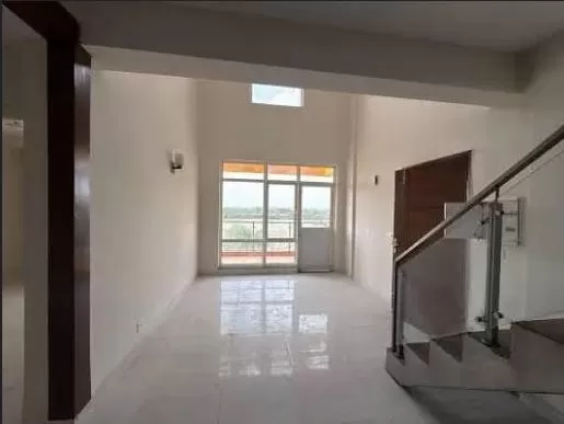 TDI Waterside Floors image