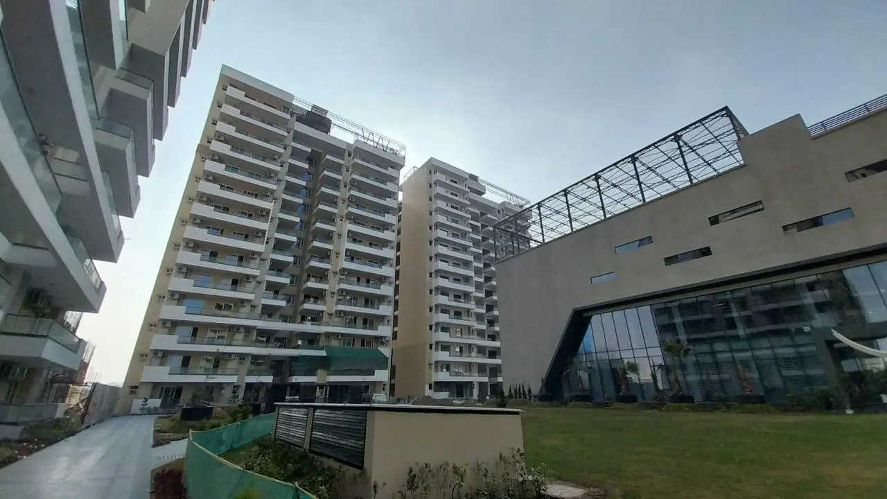 Exterior Image