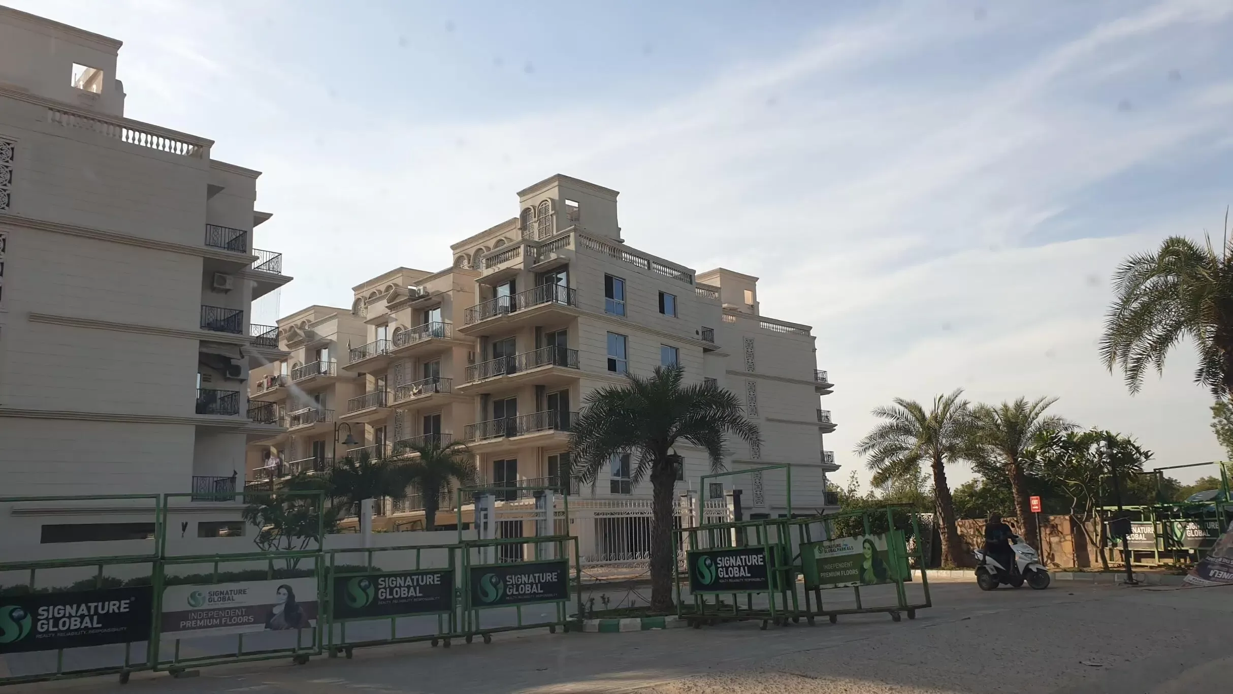 Exterior Image