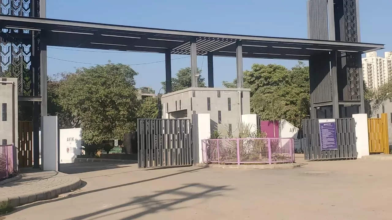 Exterior Image
