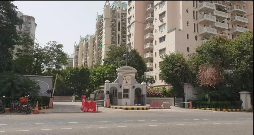 DLF Carlton Estate image