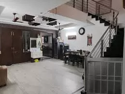 Sunny Enclave image