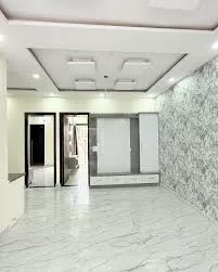 Sunny Enclave image
