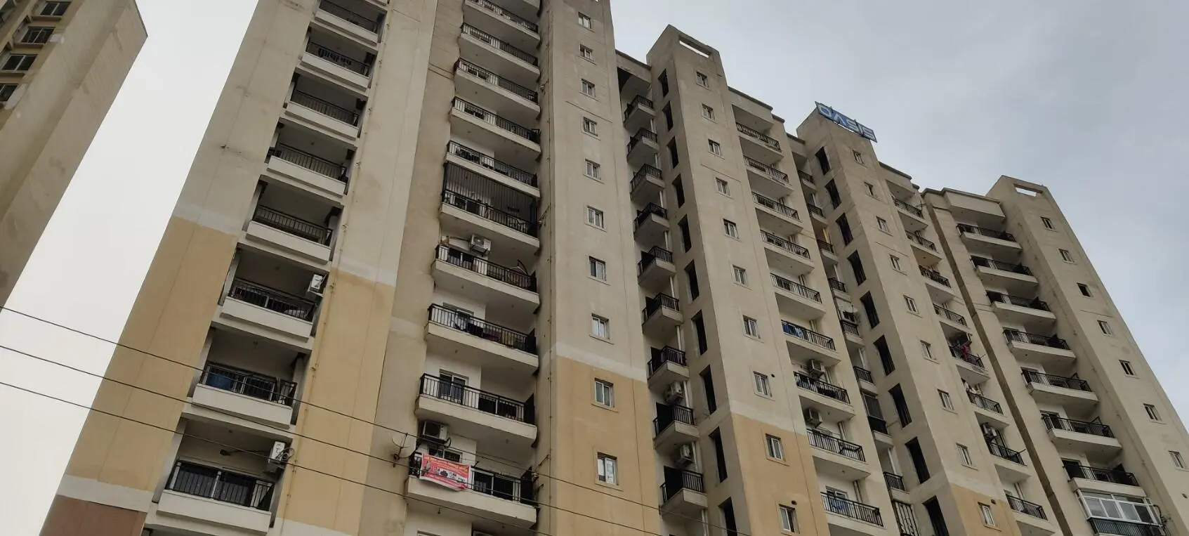 Oasis Venetia Heights image