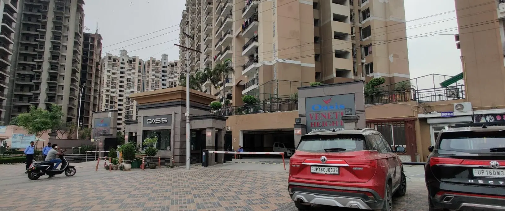Oasis Venetia Heights image
