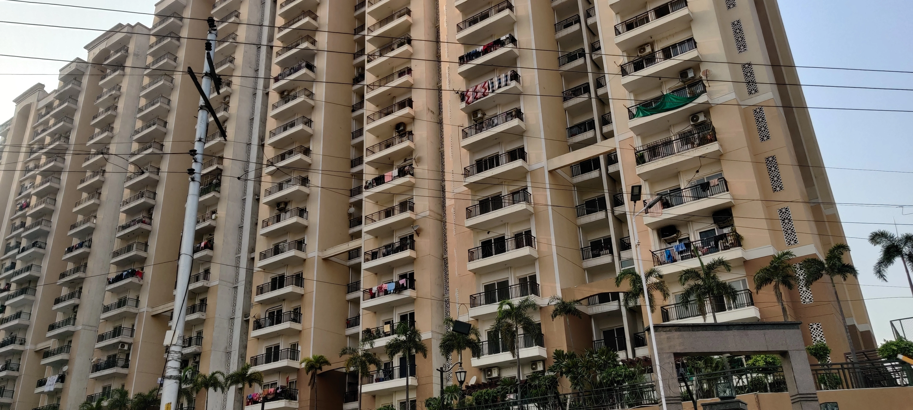 Oasis Venetia Heights image