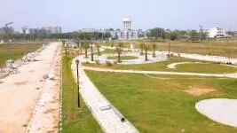 Jubilee City Gardens image