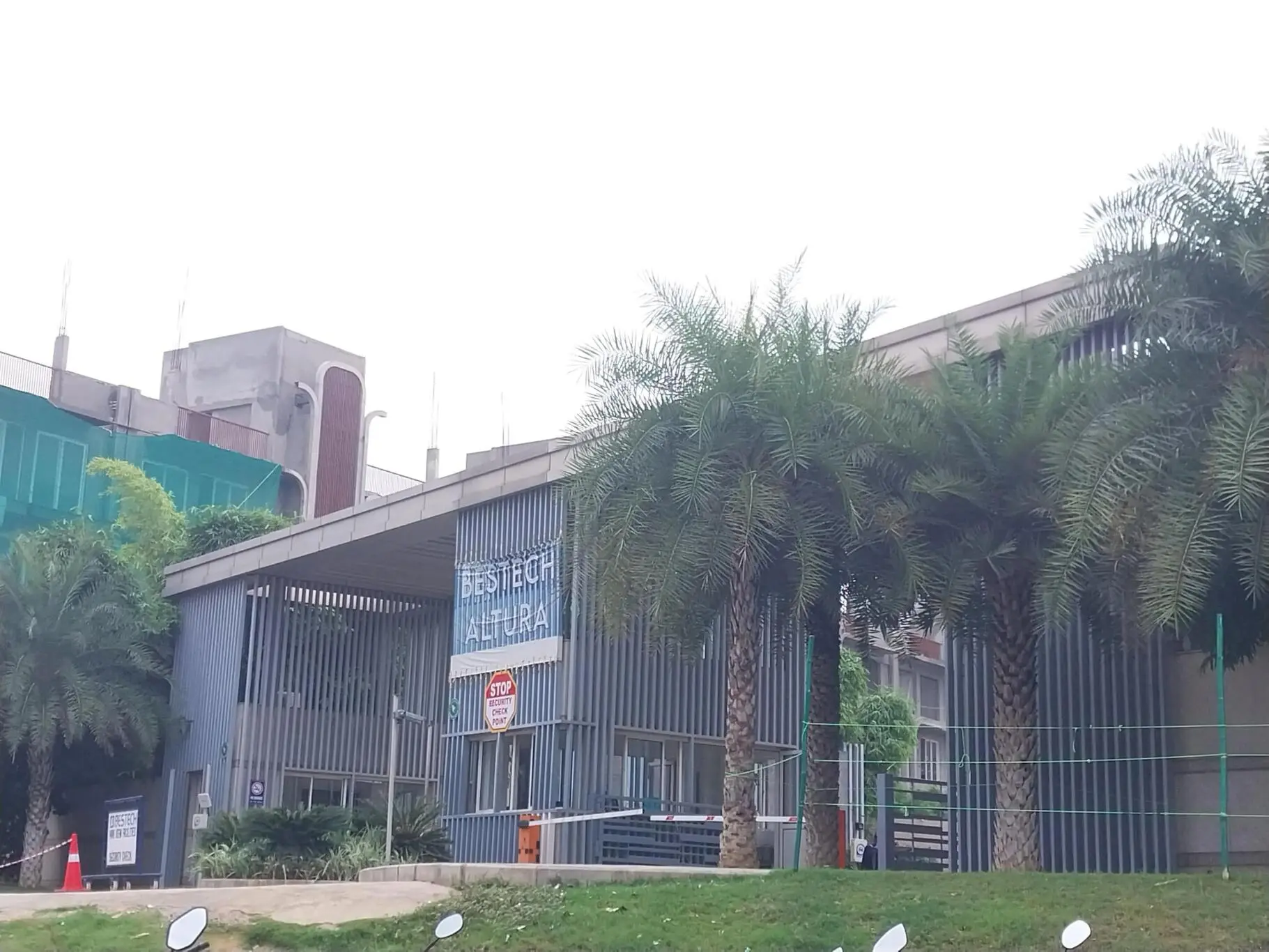 Exterior Image
