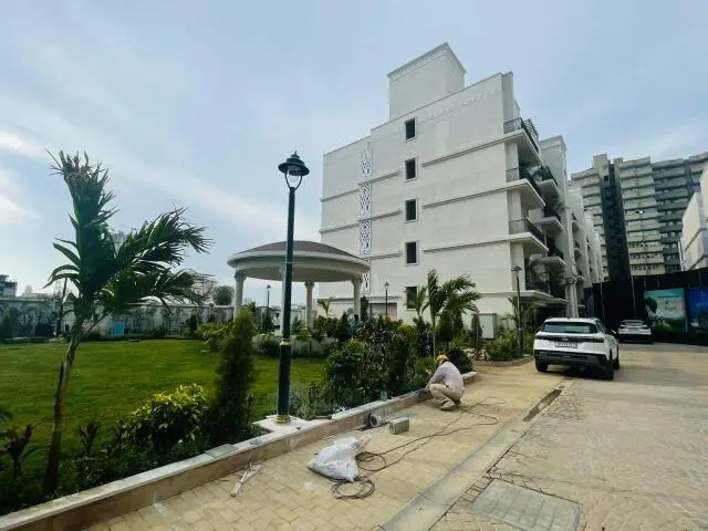 Exterior Image