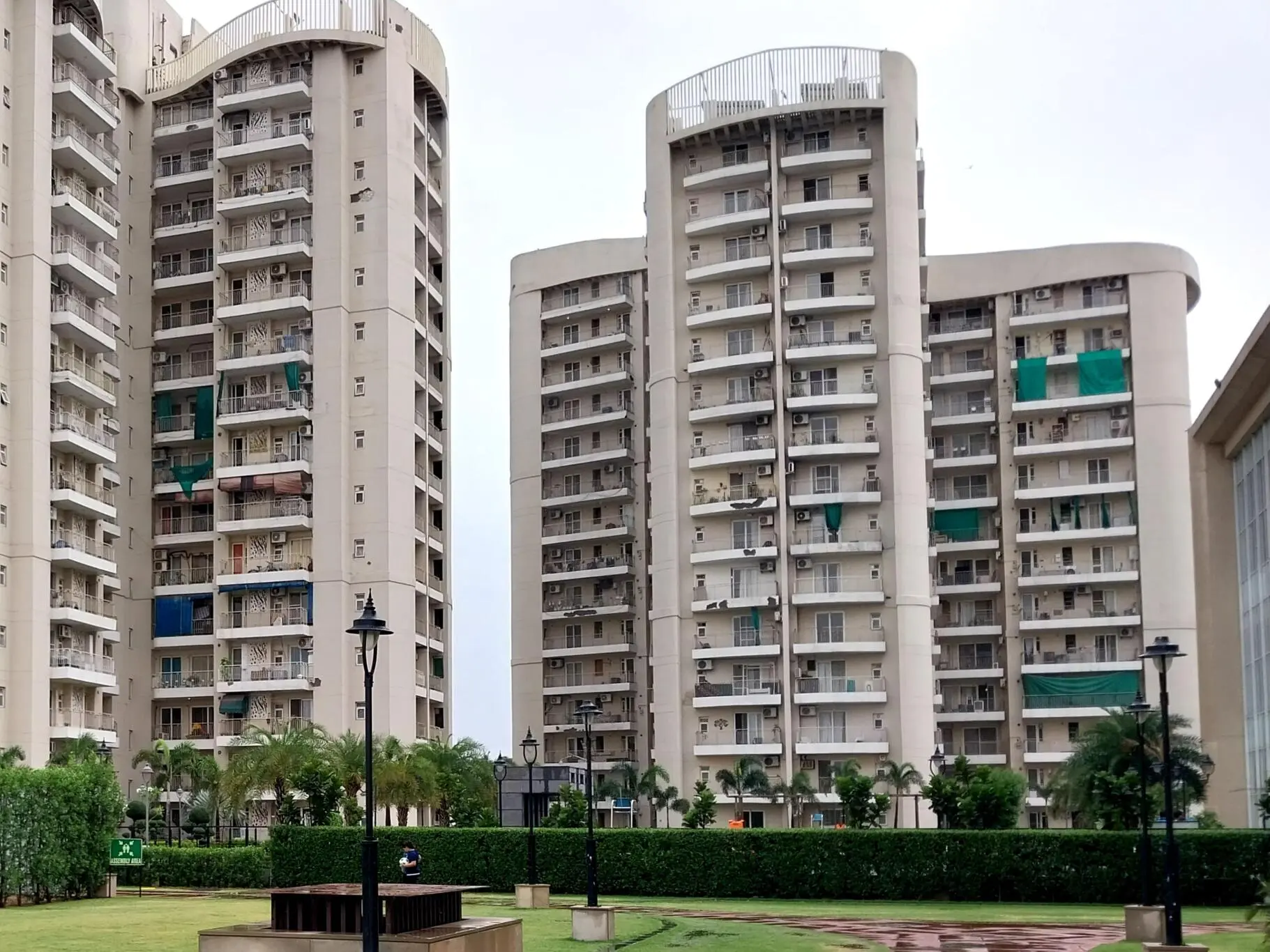 Exterior Image