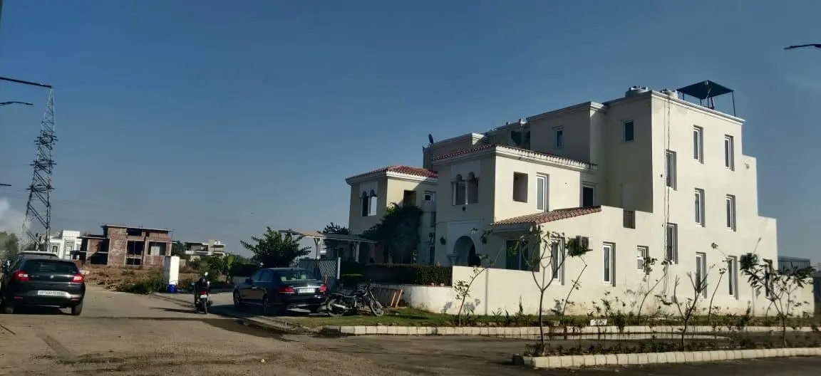 Exterior Image